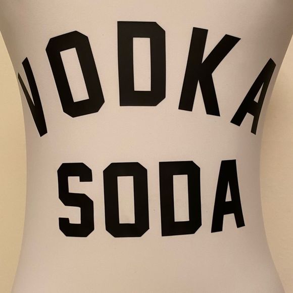 🍹Vodka Soda🥤Swimsuit!!  - Picture 3 of 8
